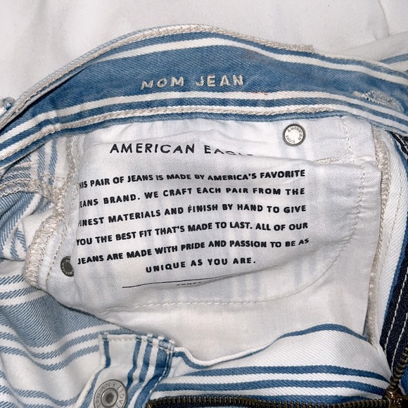 AMERICAN EAGLE STRIPED MOM JEAN - Picture 4 of 7